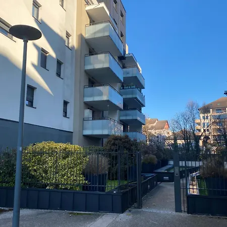 Διαμέρισμα La Terrazza Sul Thiou - 2br - Terrace - Garage