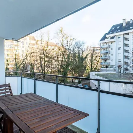 Апартаменты La Terrazza Sul Thiou - 2br - Terrace - Garage *